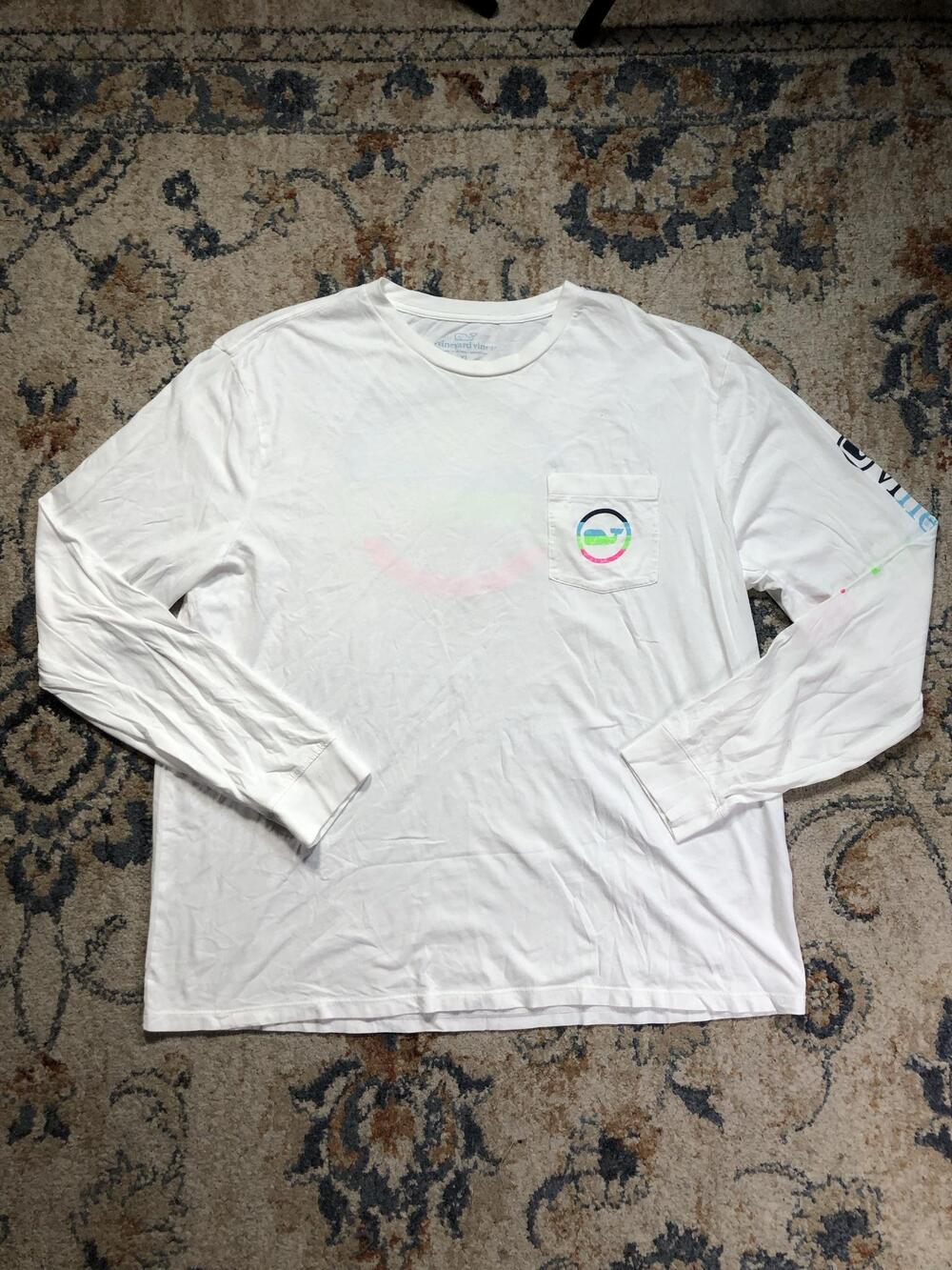Vineyard Vines Shirt Mens XL White Long Sleeve Pocket Whale Graphic Tee Tagless